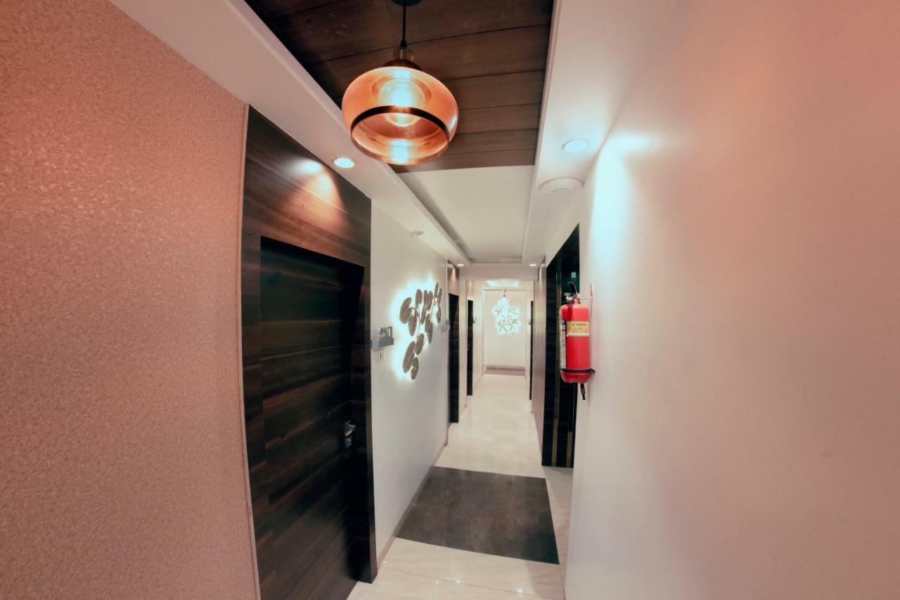 Hotel Manama Mumbai Eksteriør bilde