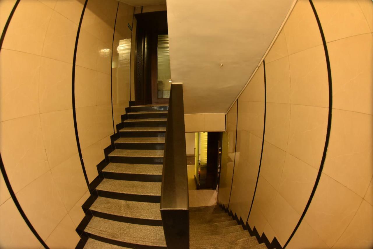 Hotel Manama Mumbai Eksteriør bilde