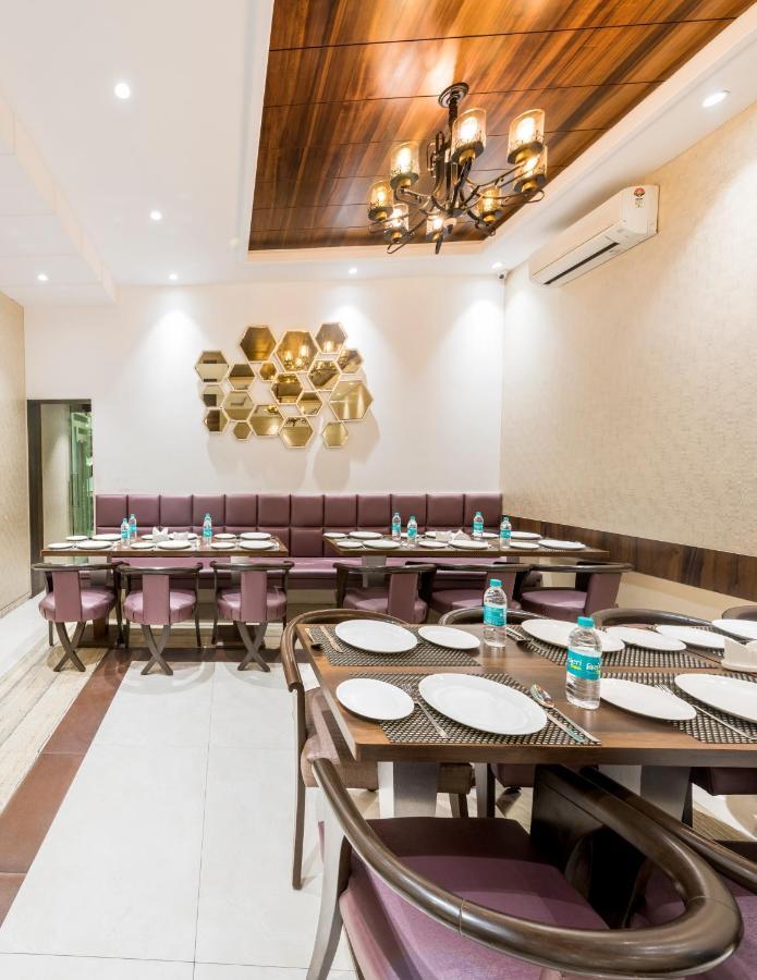 Hotel Manama Mumbai Eksteriør bilde